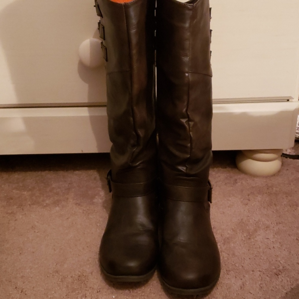 High Boots w/ Buckle